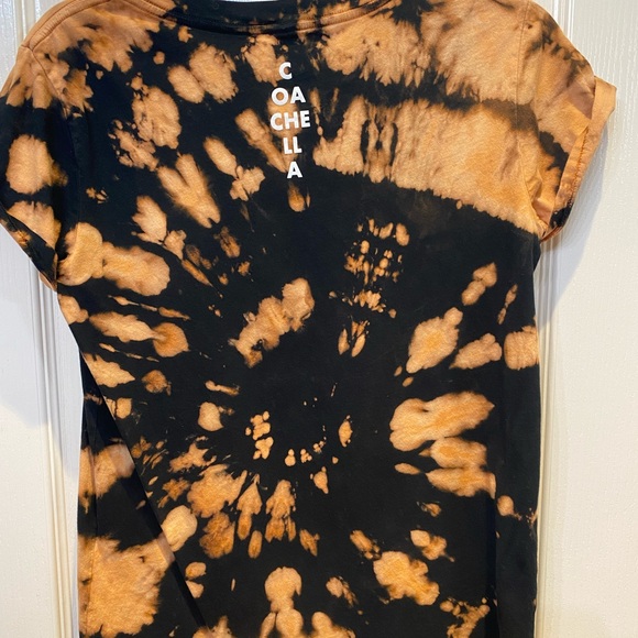 Coachella authentic trendy medium damage free . - Picture 2 of 3